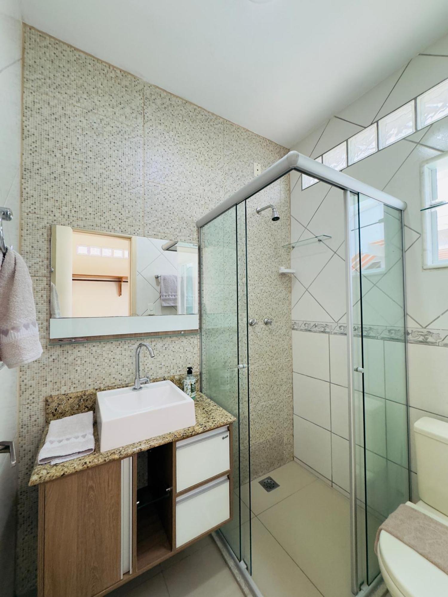 Pousada Familiar Vilage Bed & Breakfast Homestay Volta Redonda Exteriör bild